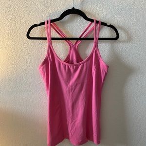 Women’s workout top